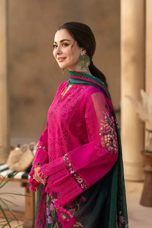 woman wearing 3pc chikankari lawn suit