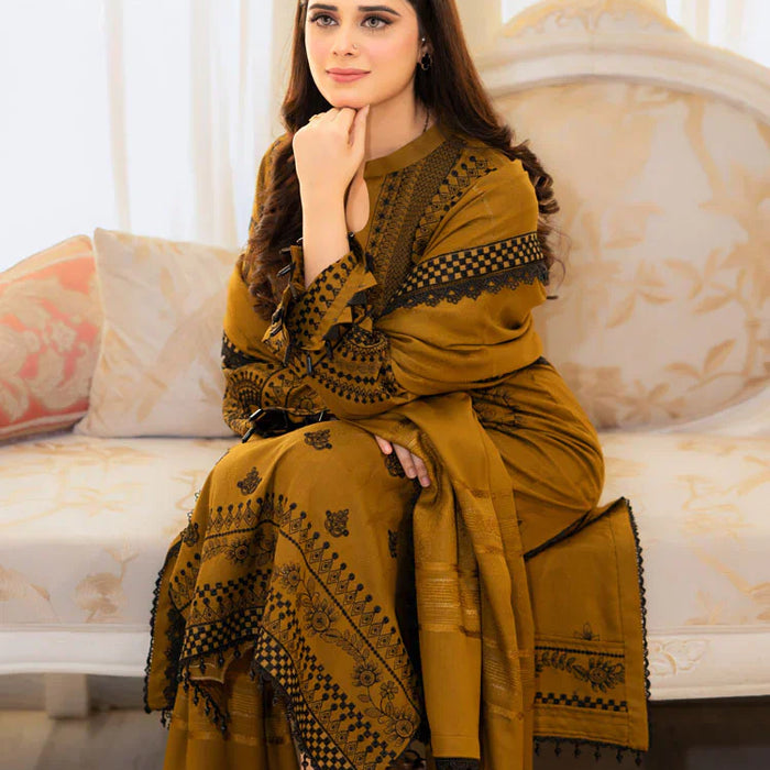 3PC embroidered lawn suit 2026 premium unstitched collection